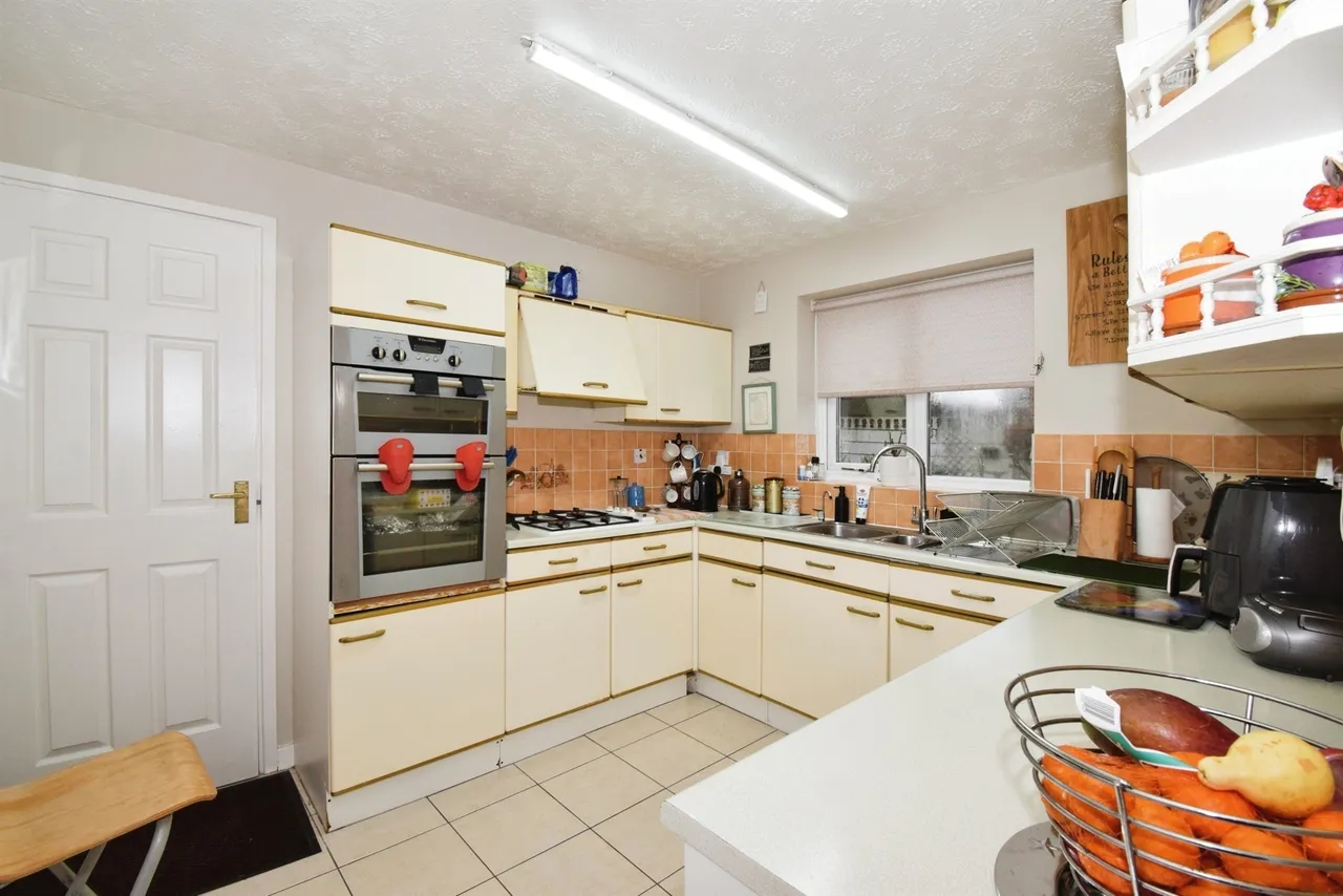 Poachers Place, Oadby, Leicester, photo 8