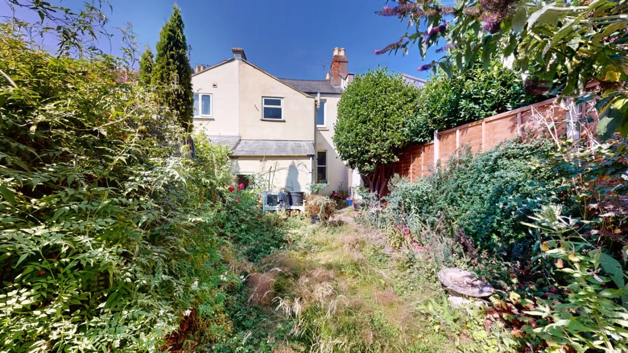 Brighton Road, Cheltenham, Gloucestershire, photo 4