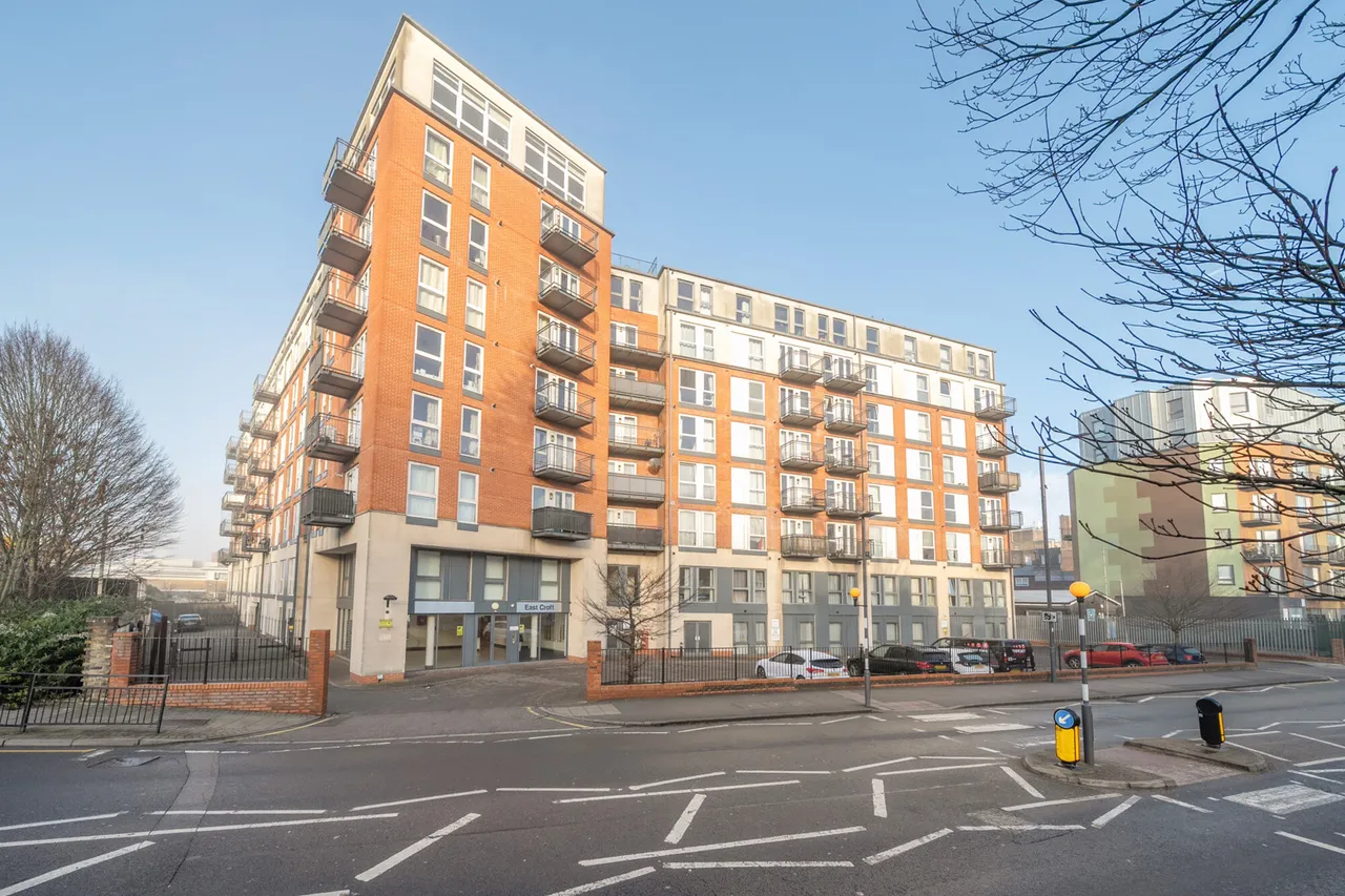 Northolt Road, Harrow, HA2, photo 8