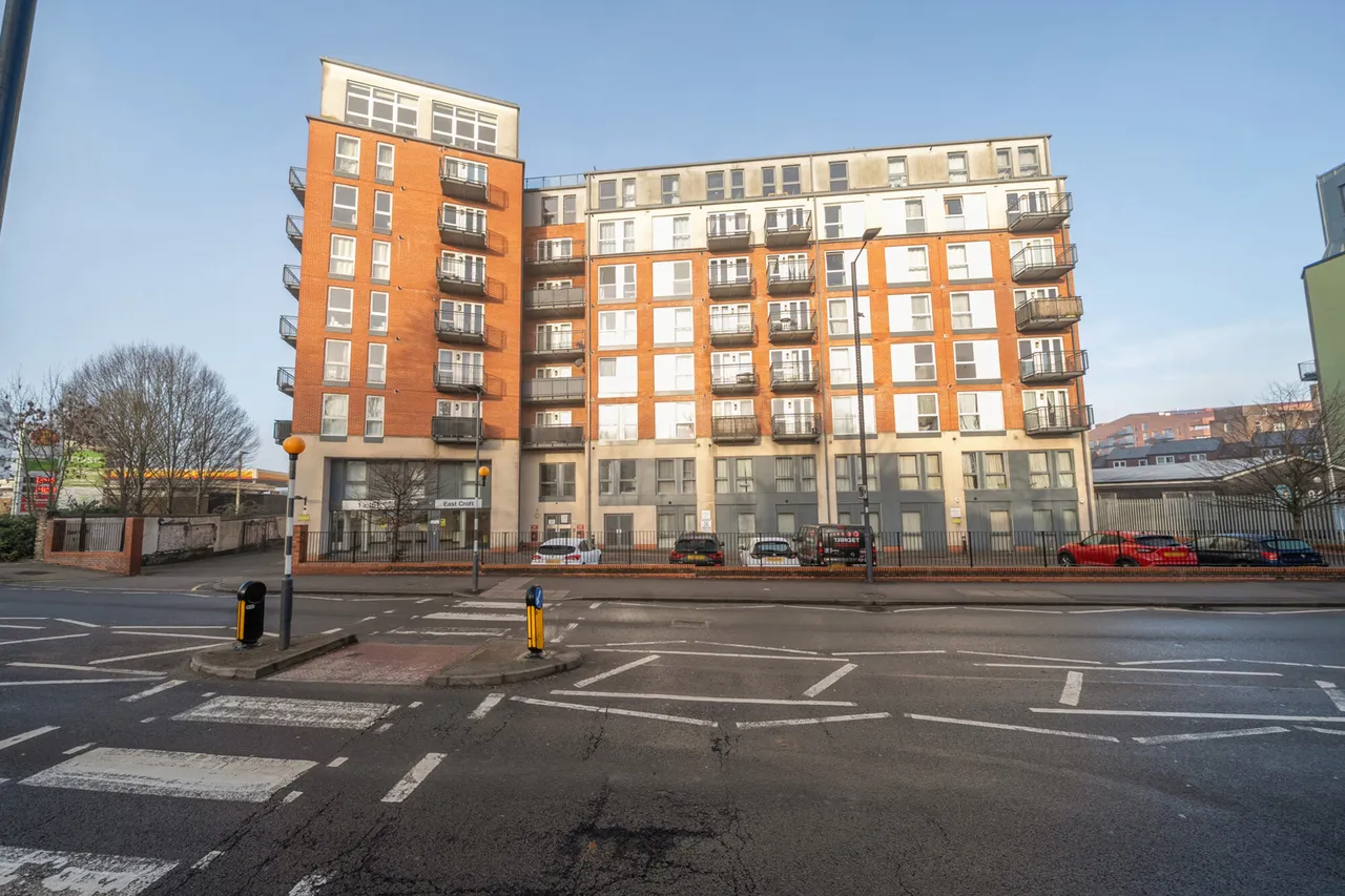 Northolt Road, Harrow, HA2, photo 20