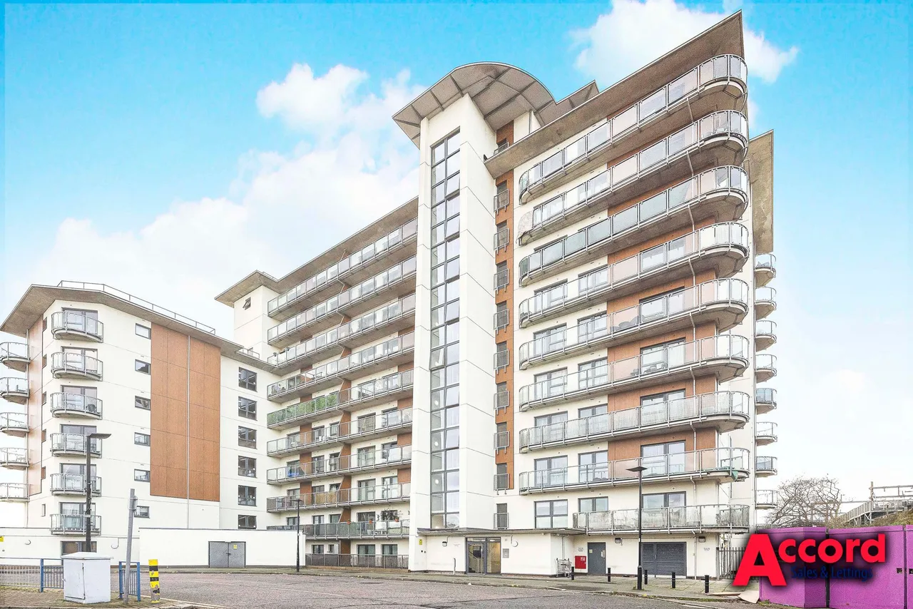 Atlanta Boulevard, Romford, RM1, photo 12