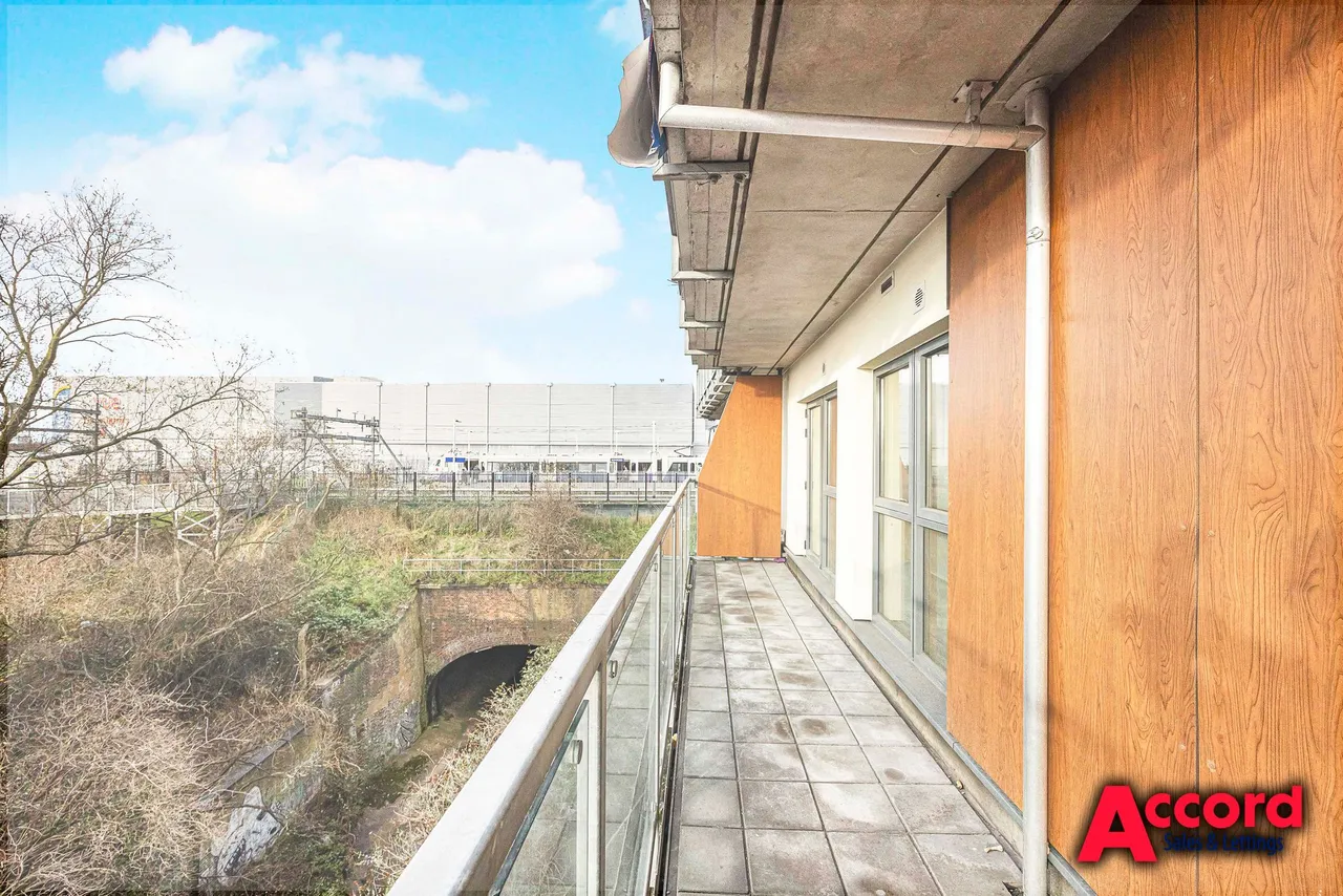 Atlanta Boulevard, Romford, RM1, photo 20