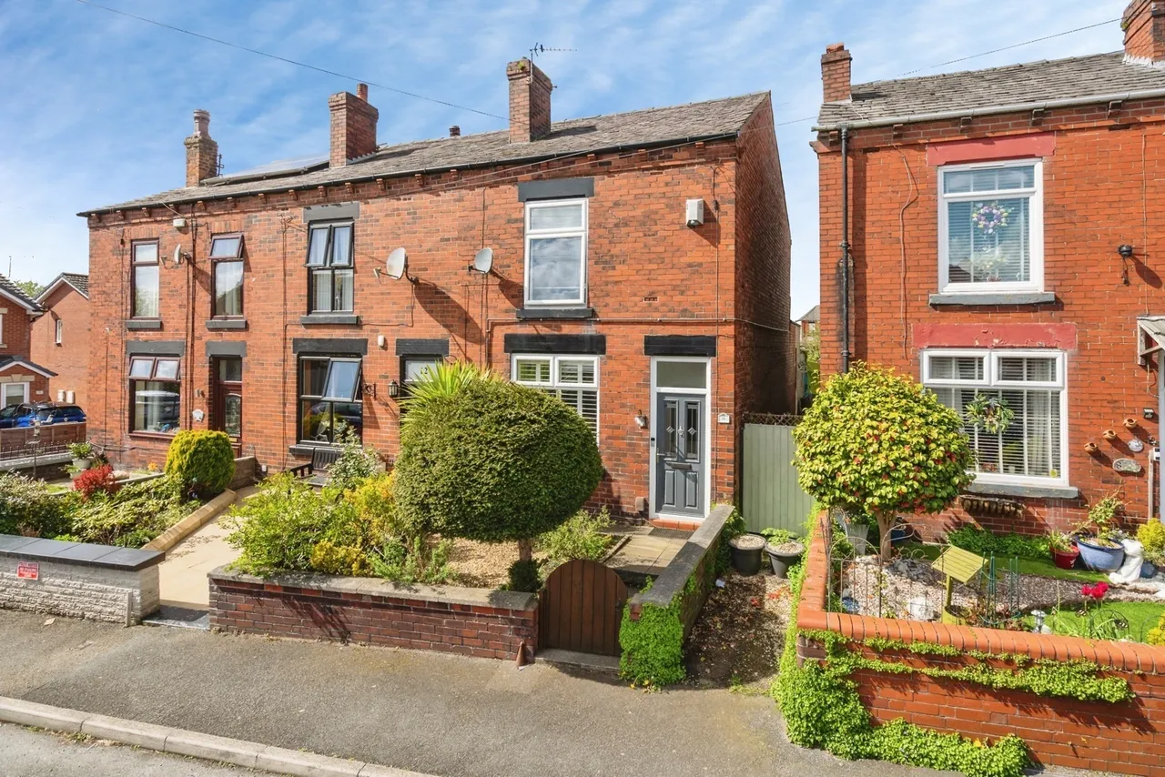 2 bed property for sale, Howarth Street, Westhoughton, BL5