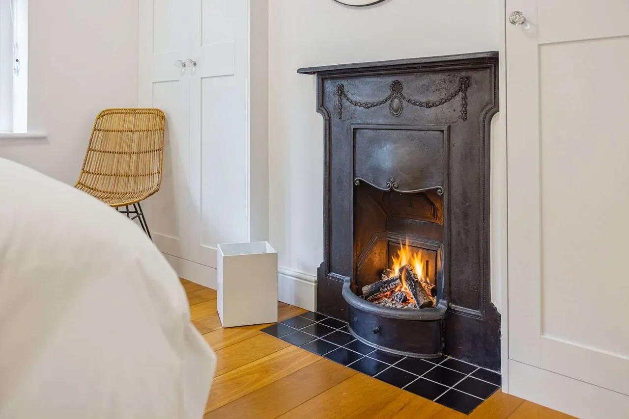 Highercombe Road, Haslemere, GU27, photo 13