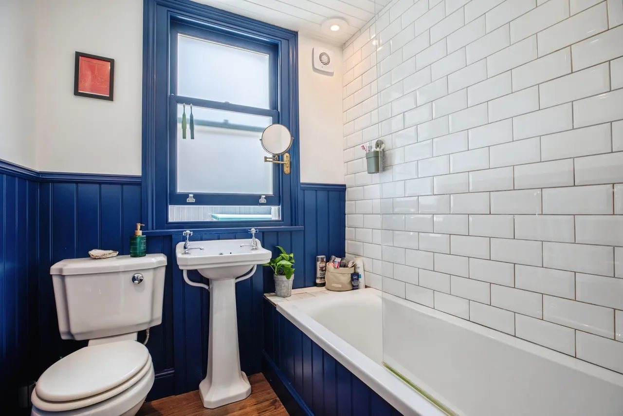 Weir Road, Balham, SW12, photo 14