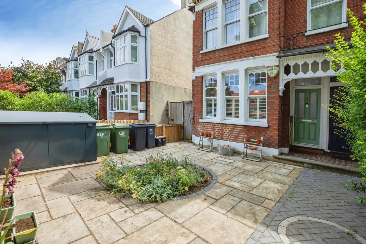 Weir Road, Balham, SW12, photo 15