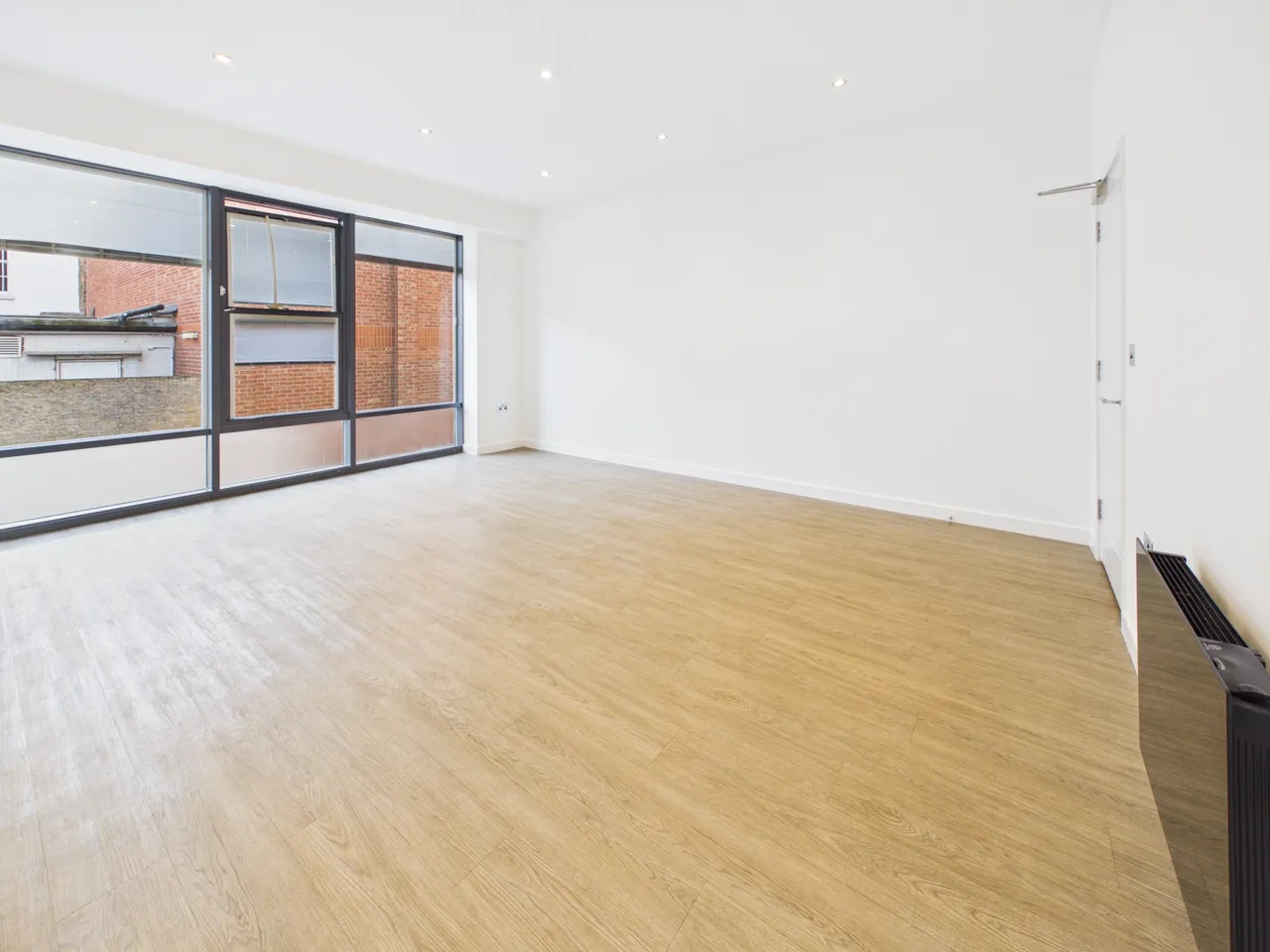 Apartment 8, The Clarence Clarence Parade, Cheltenham, GL50 3NY, photo 2