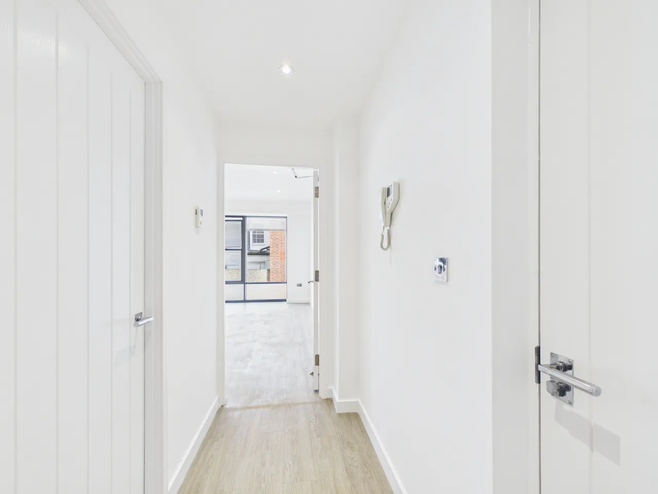 Apartment 8, The Clarence Clarence Parade, Cheltenham, GL50 3NY, photo 6
