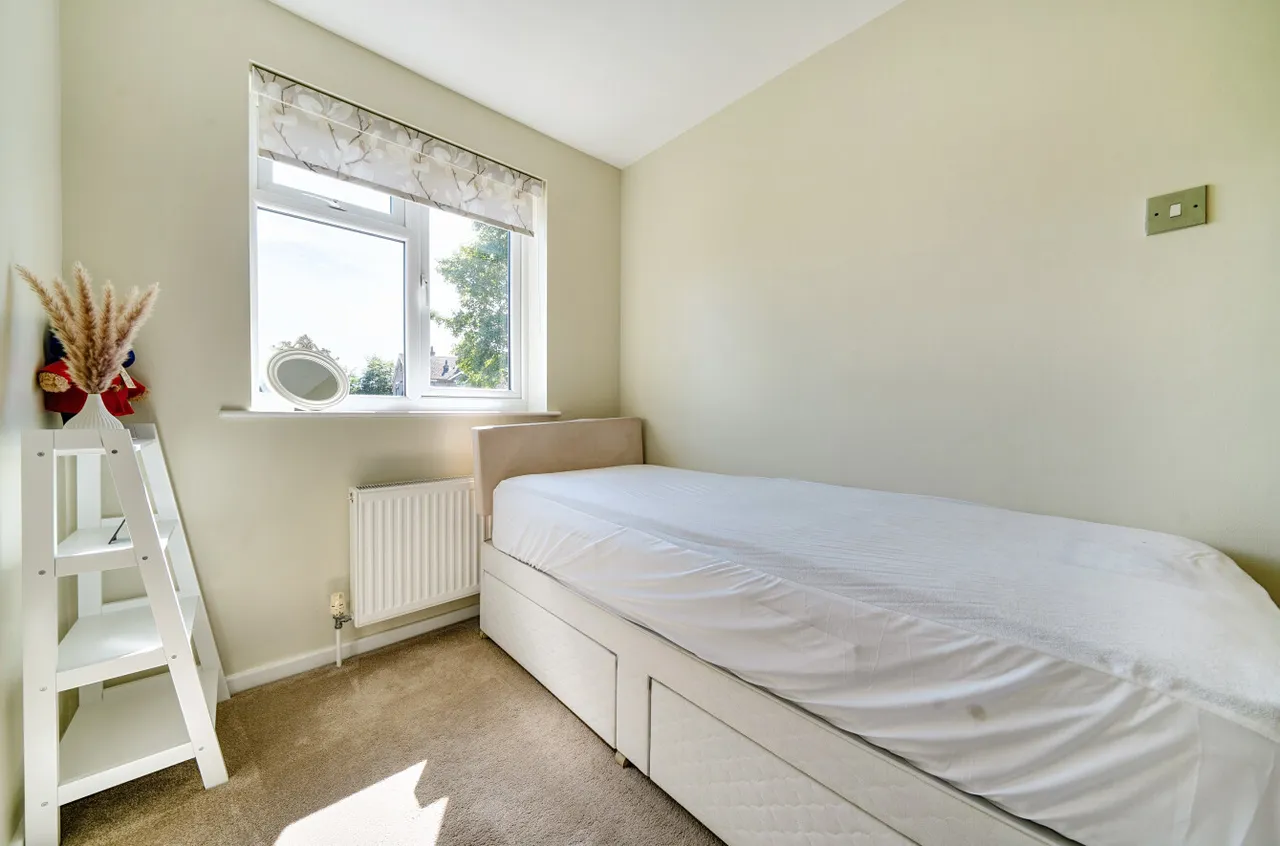 Hazelden Close, West Kingsdown, TN15, photo 20