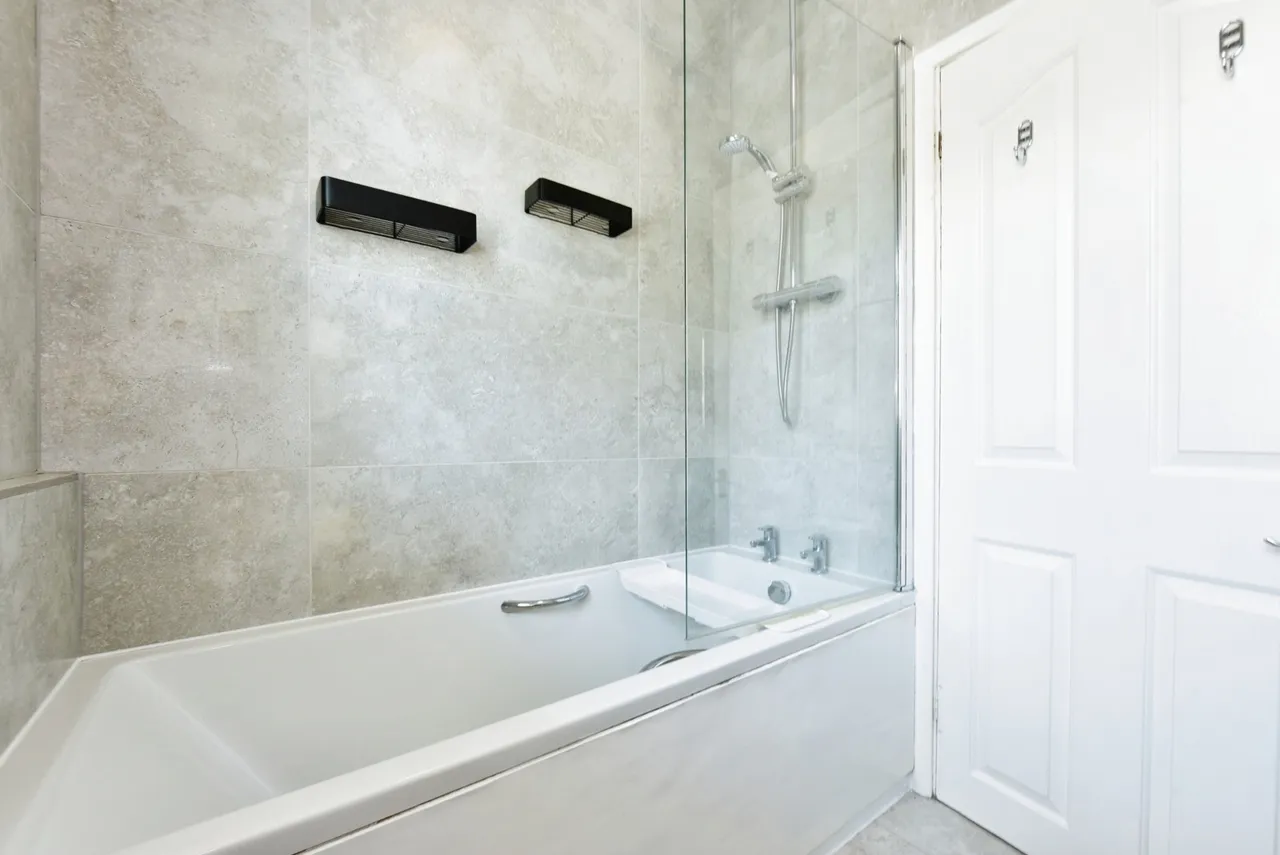 Chatsworth Park Rise, Sheffield, South Yorkshire, S12, photo 9
