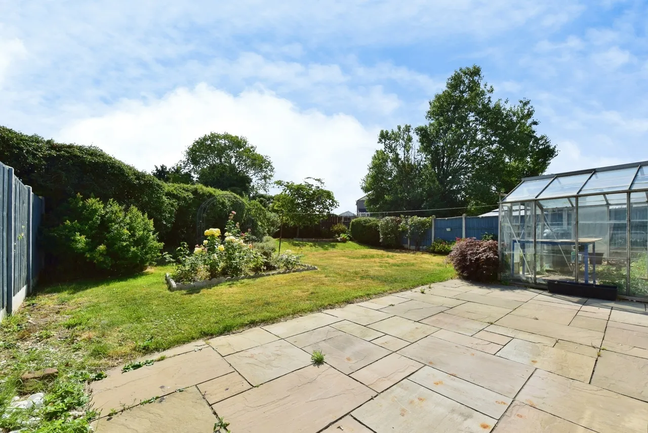Chatsworth Park Rise, Sheffield, South Yorkshire, S12, photo 4