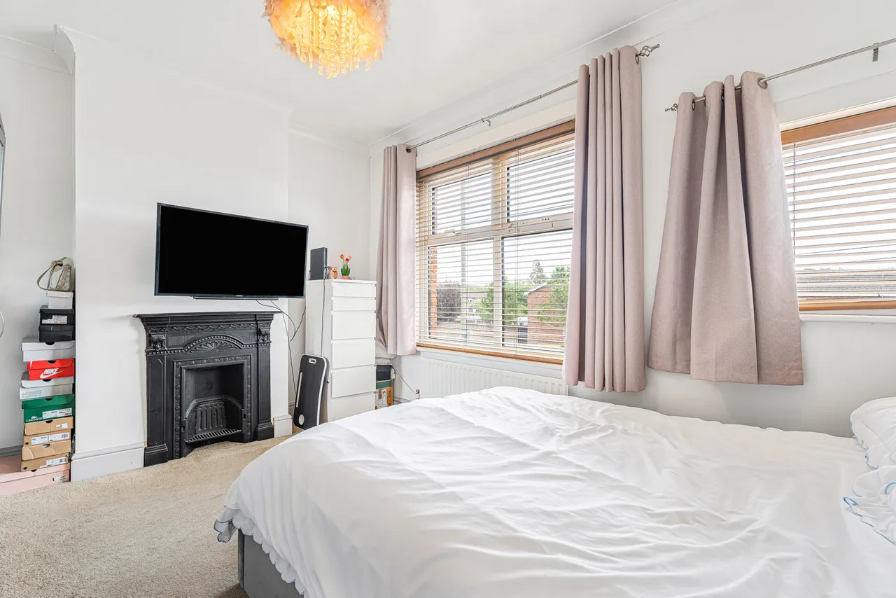 Windmill Road, Sunbury-on-Thames, TW16, photo 5