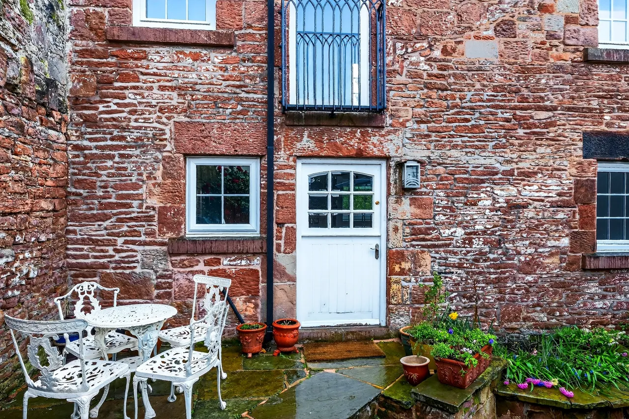 Broomlands, Wirral, CH60, photo 24