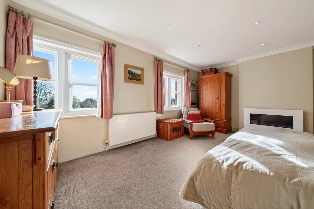 Broomlands, Wirral, CH60, photo 18