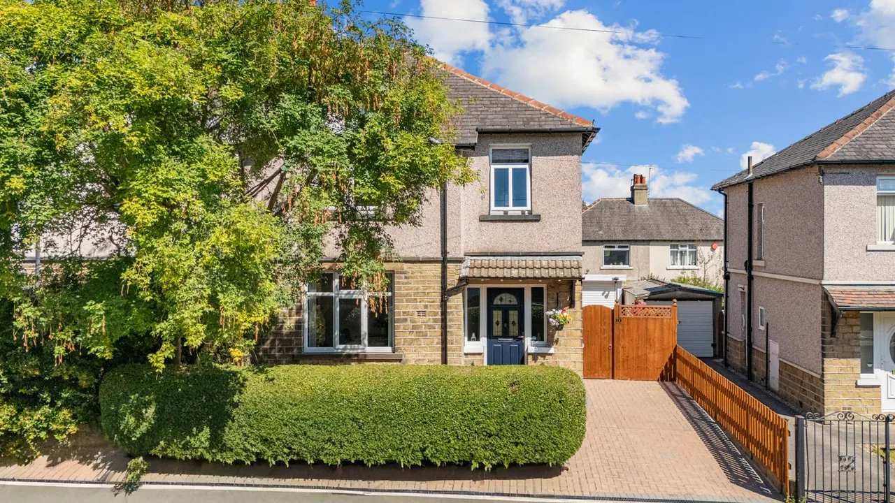 10 Alexandra Road, Lindley, HD3 3DP, photo 5