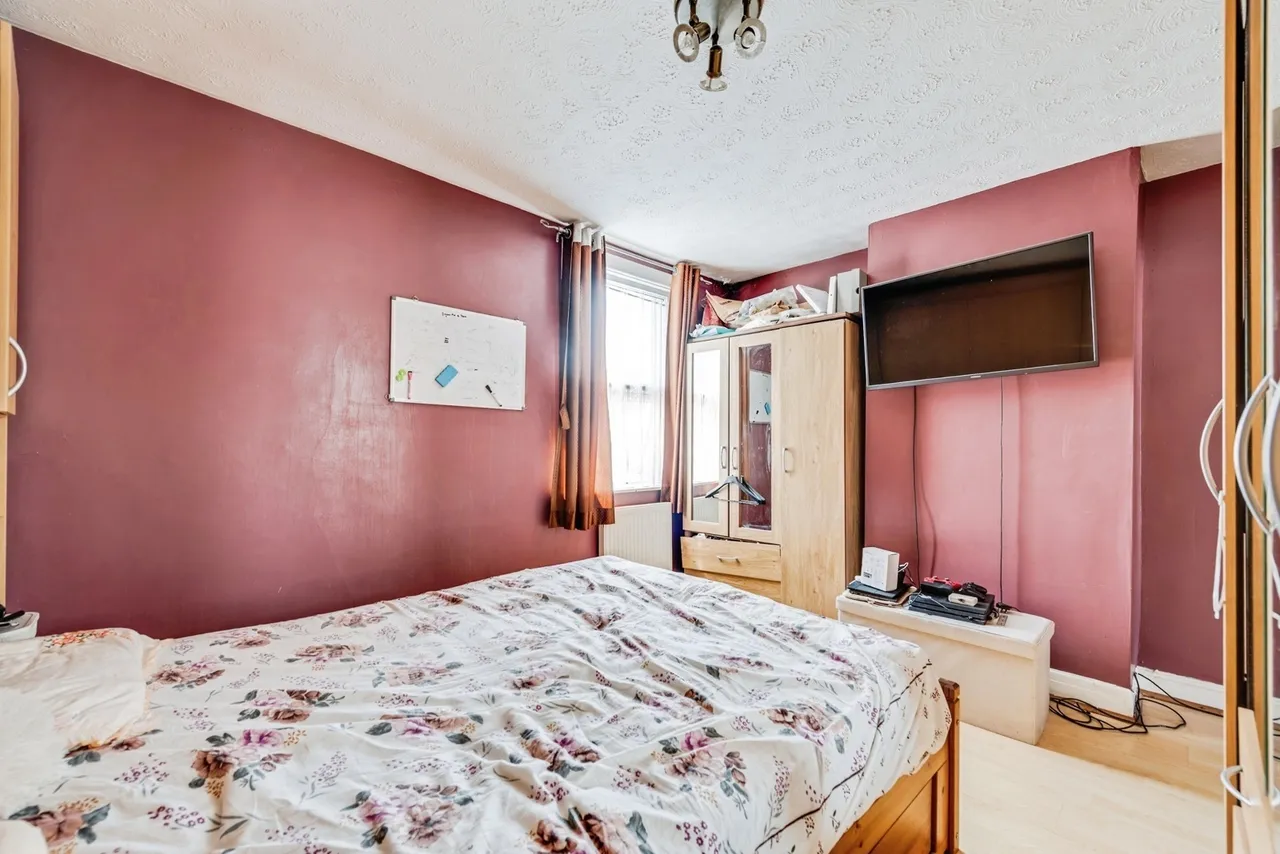 Crombey Street, Swindon, Wiltshire, SN1, photo 8