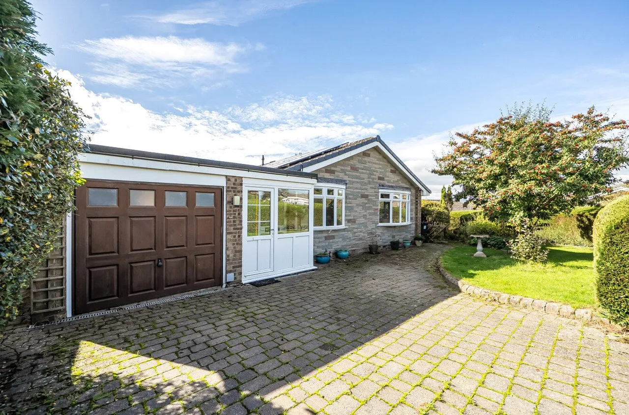 Lakeside Avenue, Llandrindod Wells, LD1, photo 22