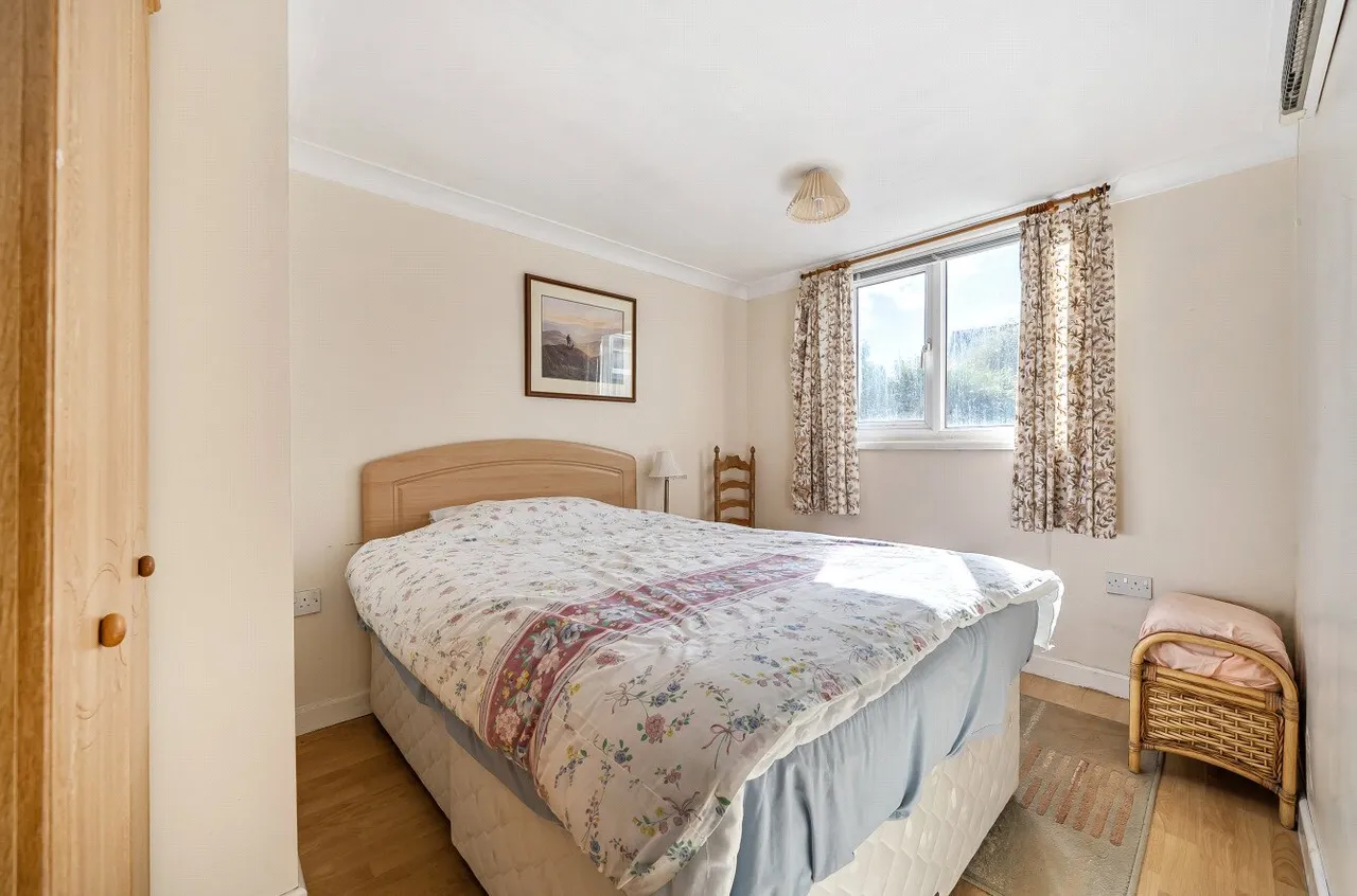 Lakeside Avenue, Llandrindod Wells, LD1, photo 15