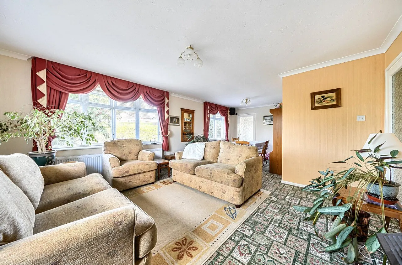Lakeside Avenue, Llandrindod Wells, LD1, photo 6