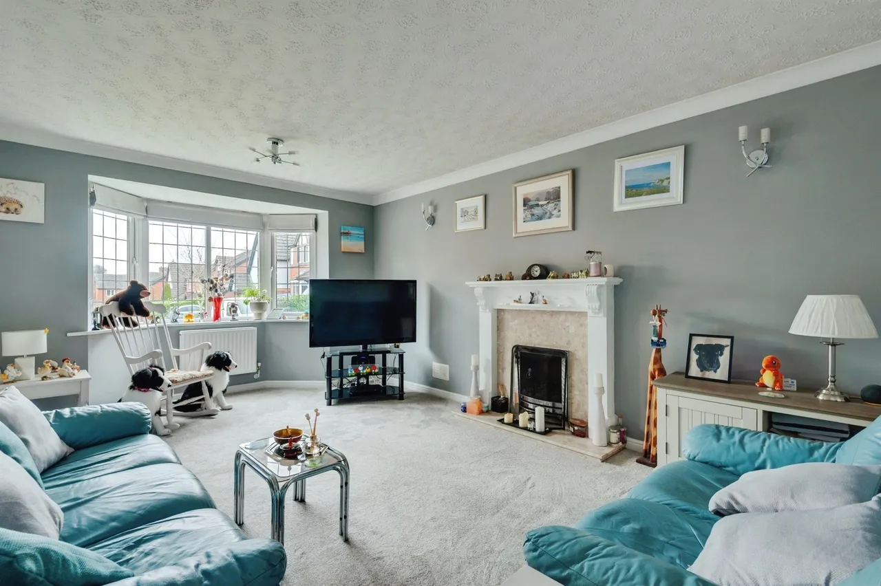 Bridgewater Grange, Preston Brook, WA7, photo 6