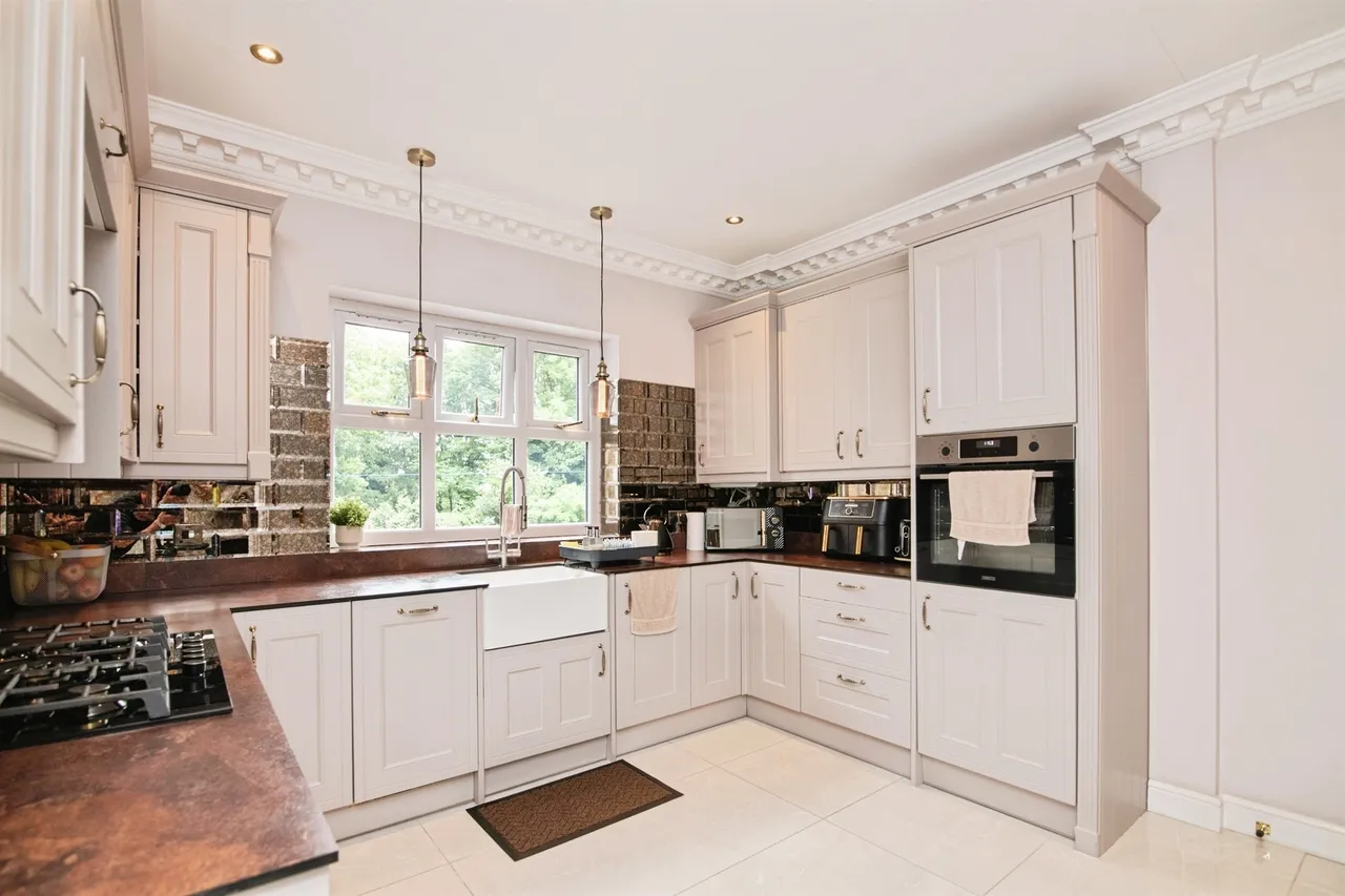 Charlemont Avenue, West Bromwich, B71, photo 5
