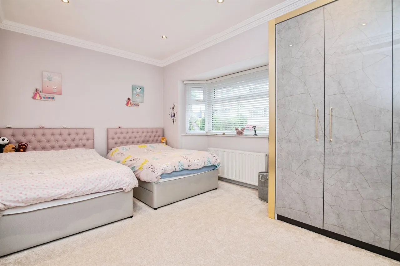 Charlemont Avenue, West Bromwich, B71, photo 14