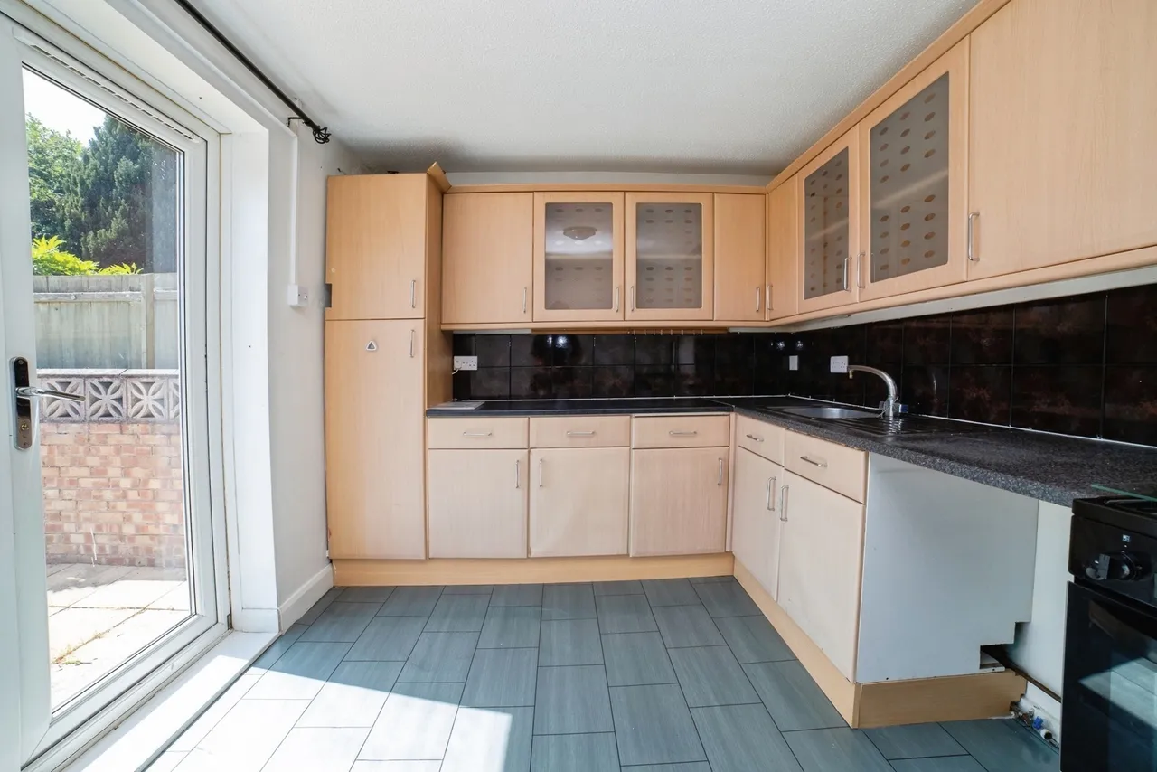 Westbrook Drive, Rainworth, Mansfield, Nottinghamshire, NG21, photo 7