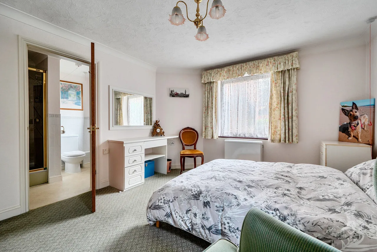 Victoria Court, Henley-on-Thames, RG9, photo 10
