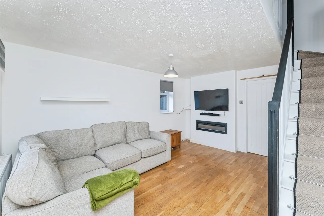 Avonlea Close, Saltney, CH4, photo 3