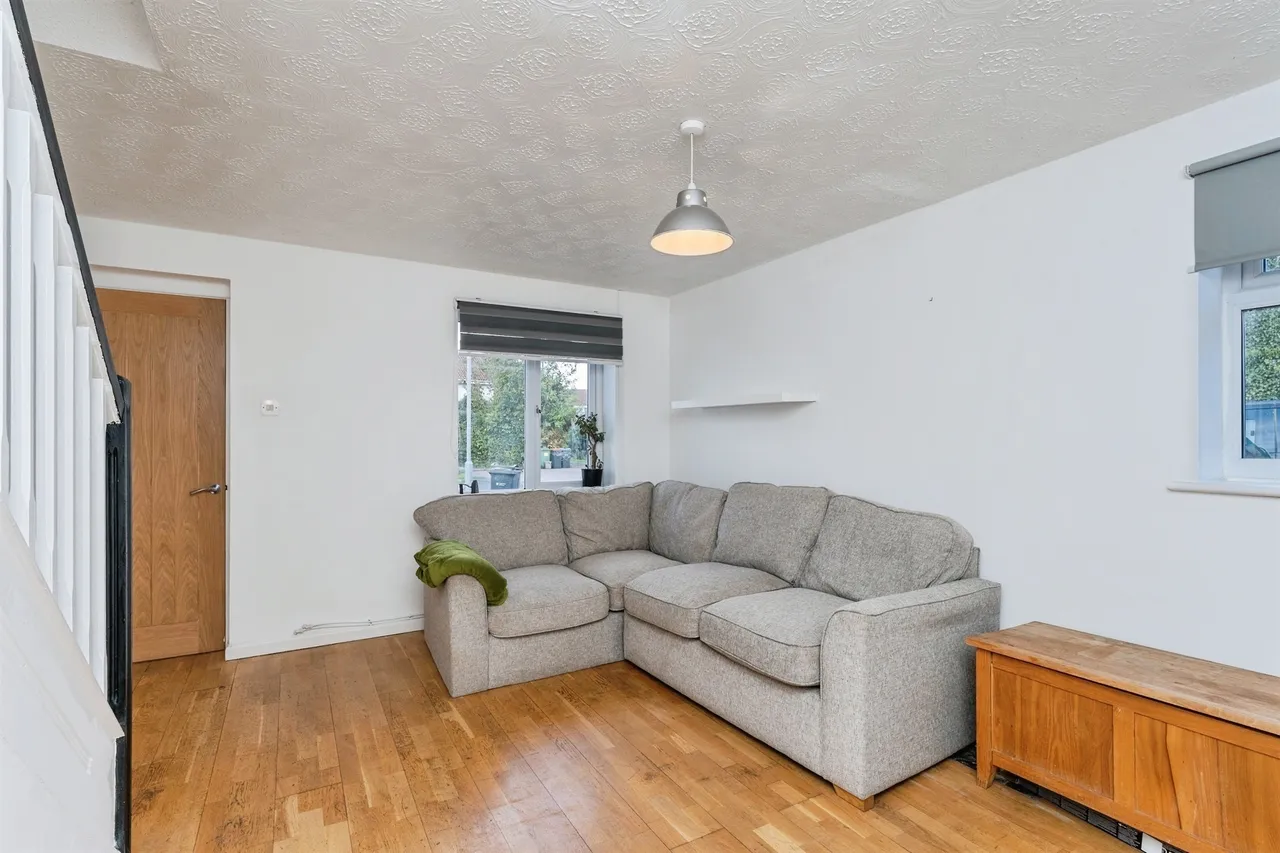 Avonlea Close, Saltney, CH4, photo 4