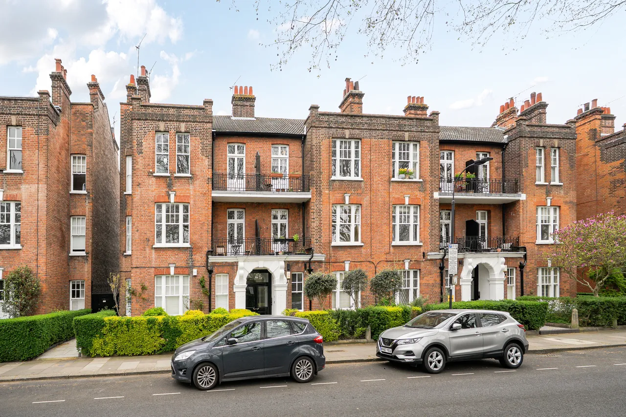 Bishops Park Road, London, SW6, photo 11