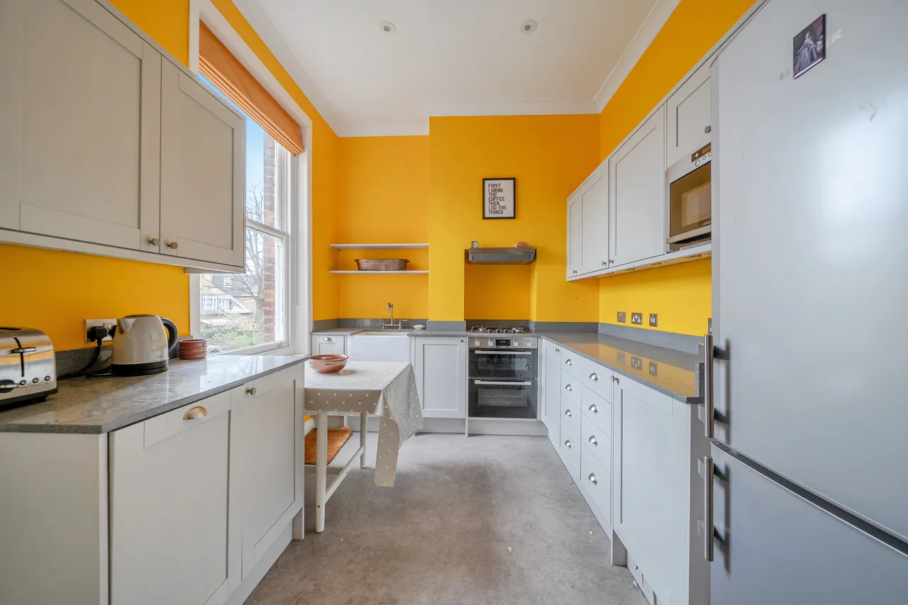 Bishops Park Road, London, SW6, photo 2