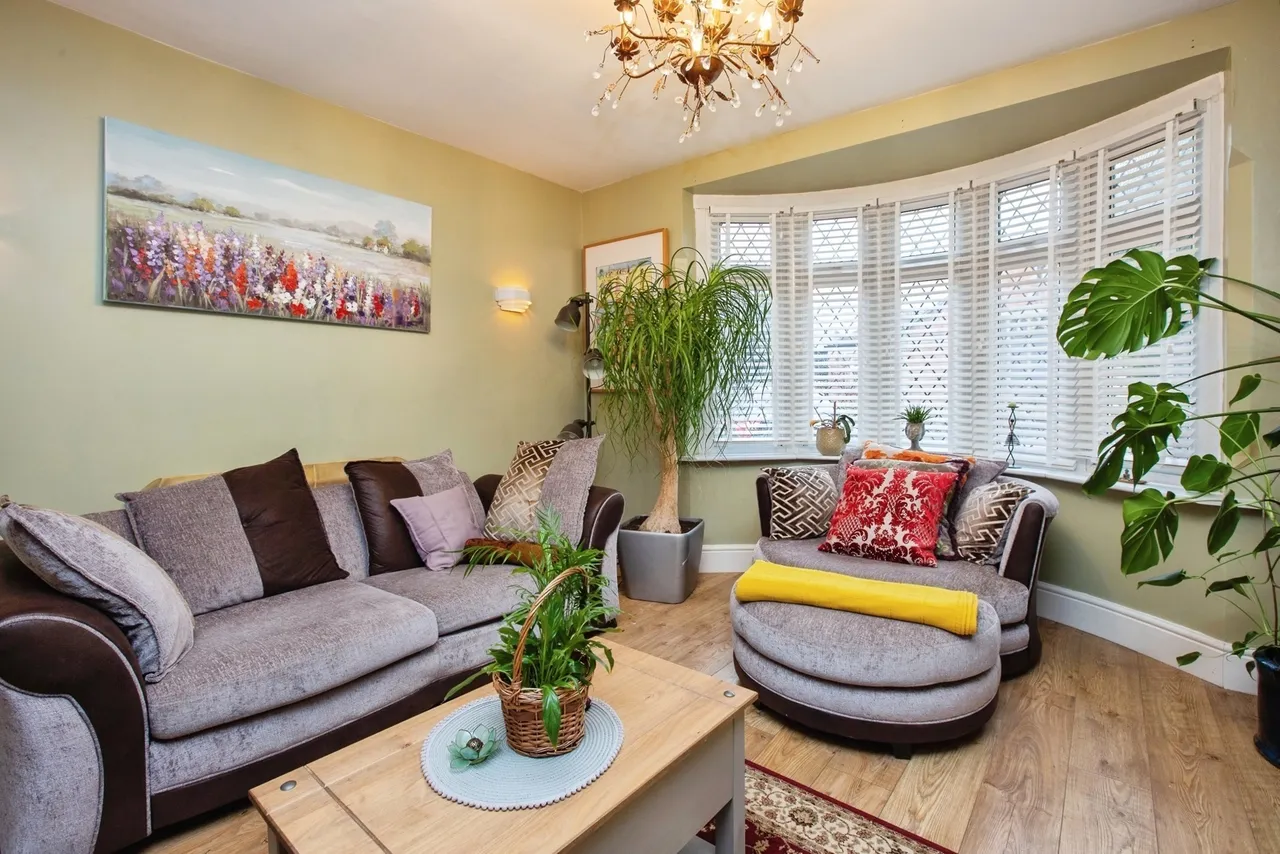 Titchfield Avenue, Sutton-in-Ashfield, NG17, photo 2