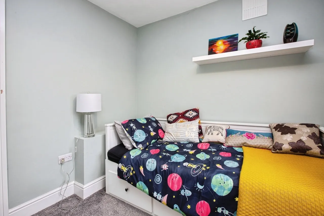 Titchfield Avenue, Sutton-in-Ashfield, NG17, photo 13