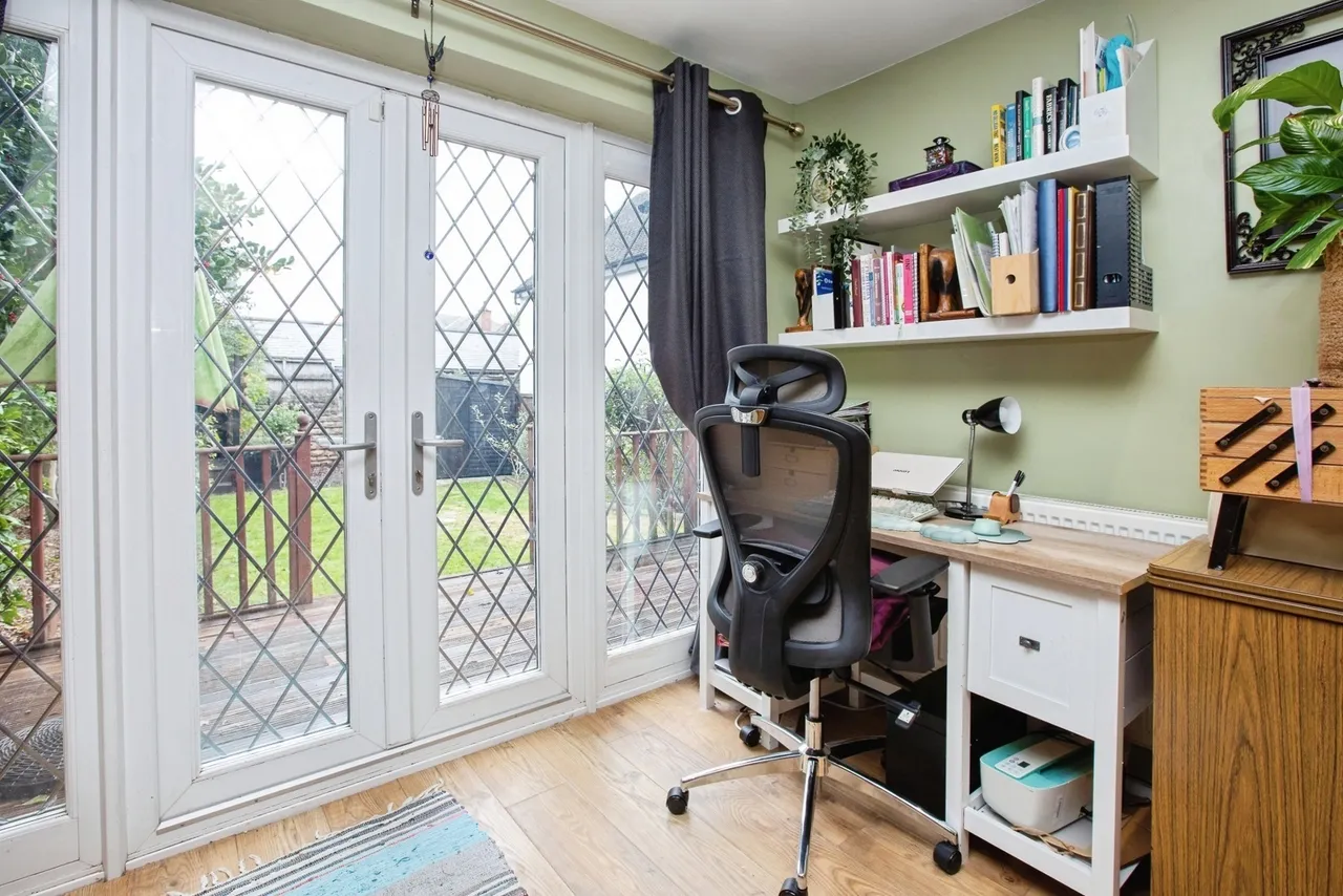 Titchfield Avenue, Sutton-in-Ashfield, NG17, photo 5