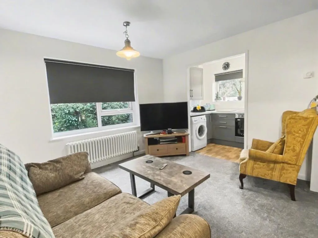 Pelham Way, Great Bookham, KT23, photo 5