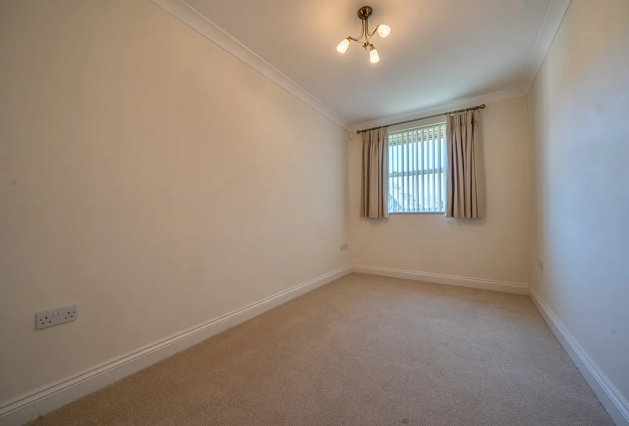 Humphris Place, Cheltenham, GL53 7FB, photo 8