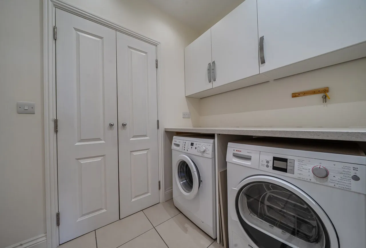 Humphris Place, Cheltenham, GL53 7FB, photo 3
