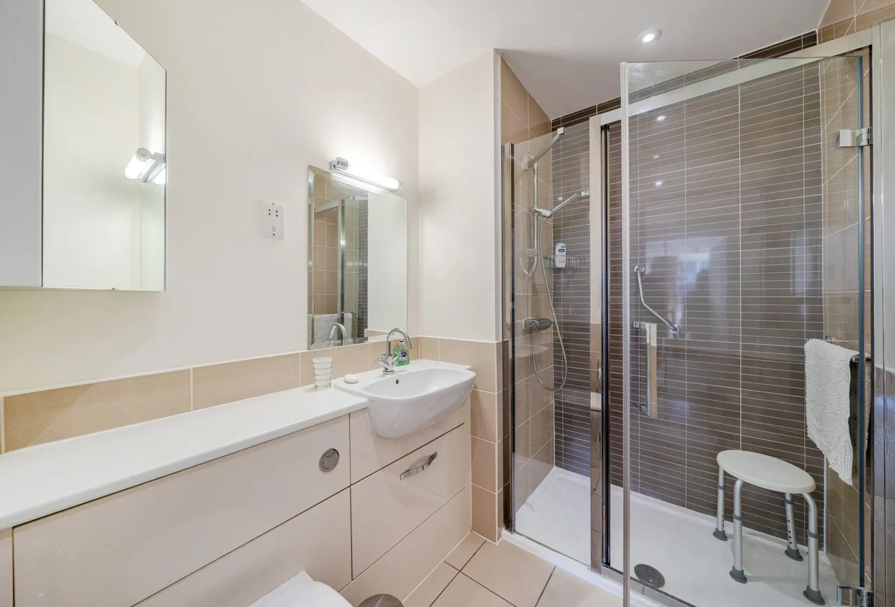 Humphris Place, Cheltenham, GL53 7FB, photo 10