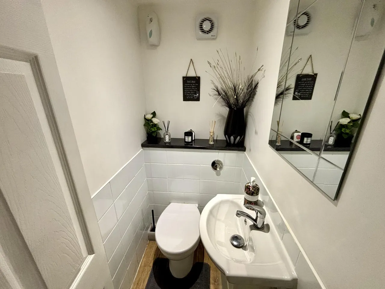 Derry Lane, Menston, LS29, photo 10