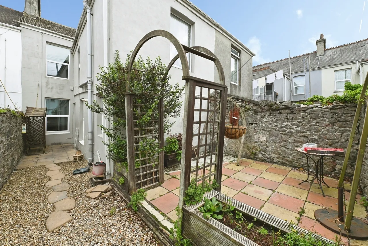 Langham Place, Plymouth, PL4, photo 4