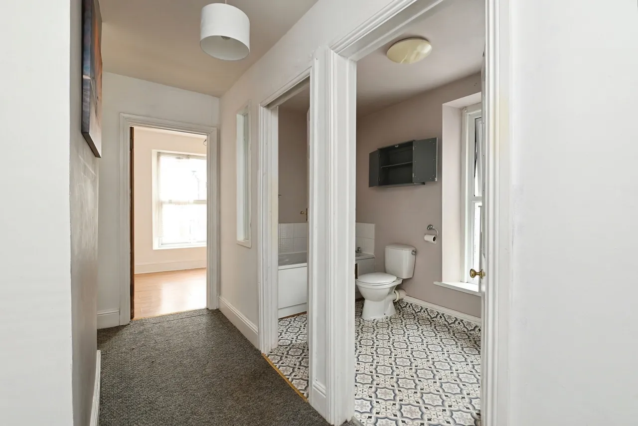 Langham Place, Plymouth, PL4, photo 13