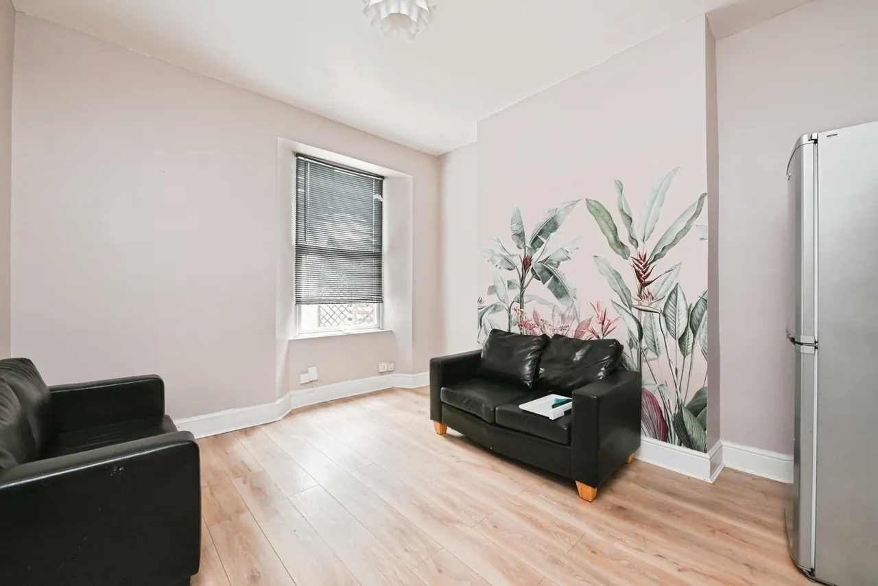 Langham Place, Plymouth, PL4, photo 6
