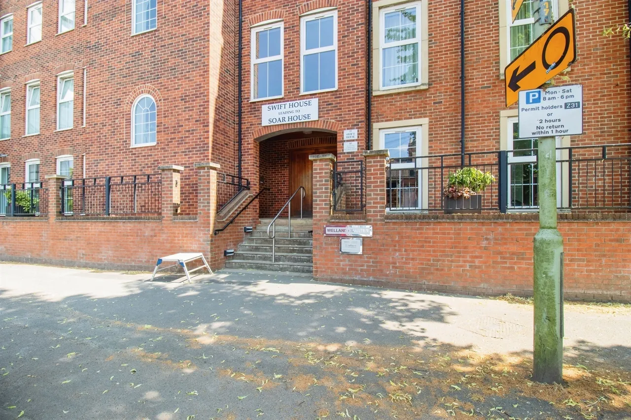 St Marys Road, Market Harborough, LE16, photo 7