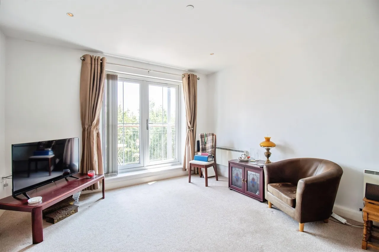 St Marys Road, Market Harborough, LE16, photo 17