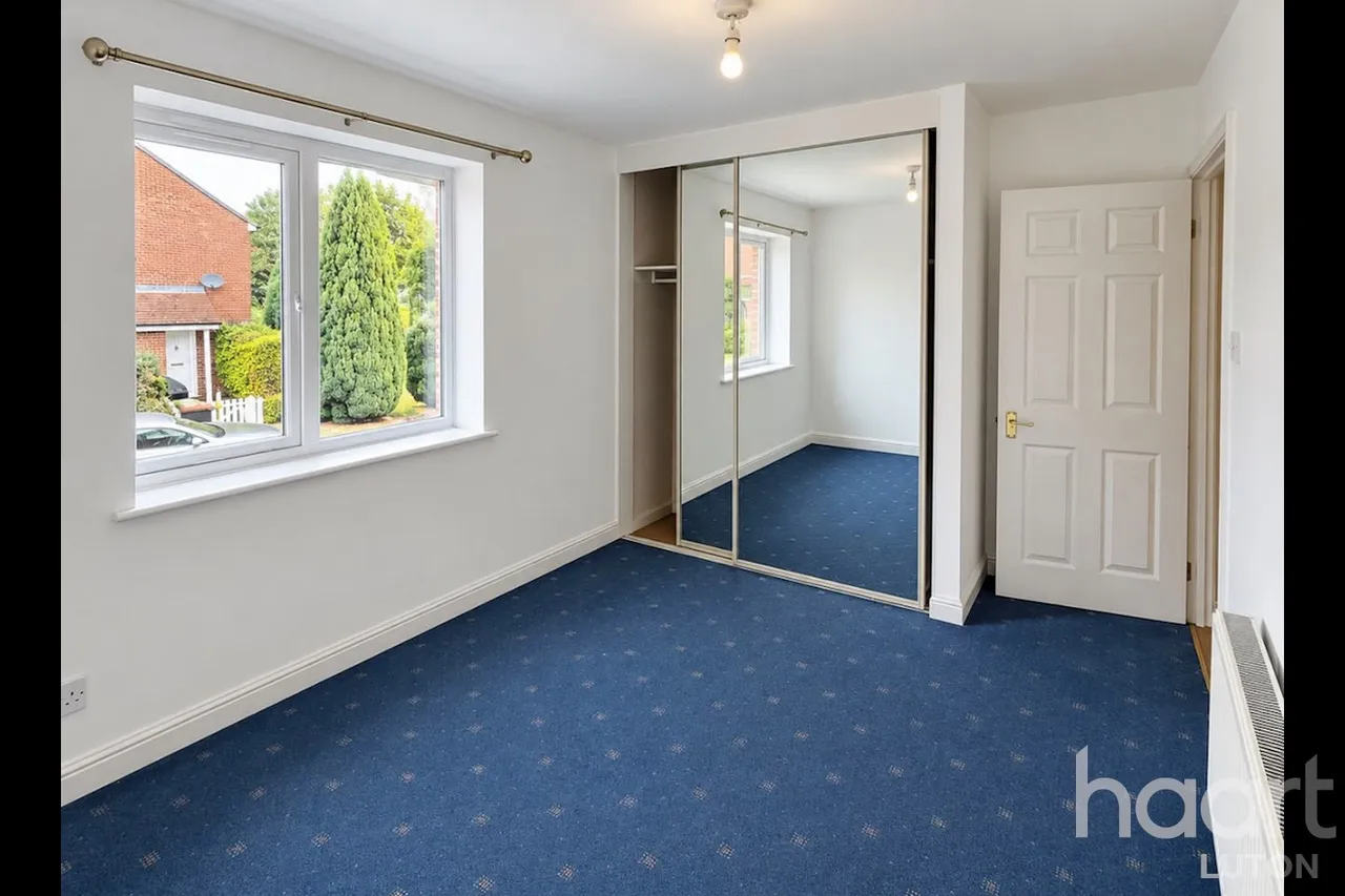 Spayne Close, Luton, LU3, photo 8