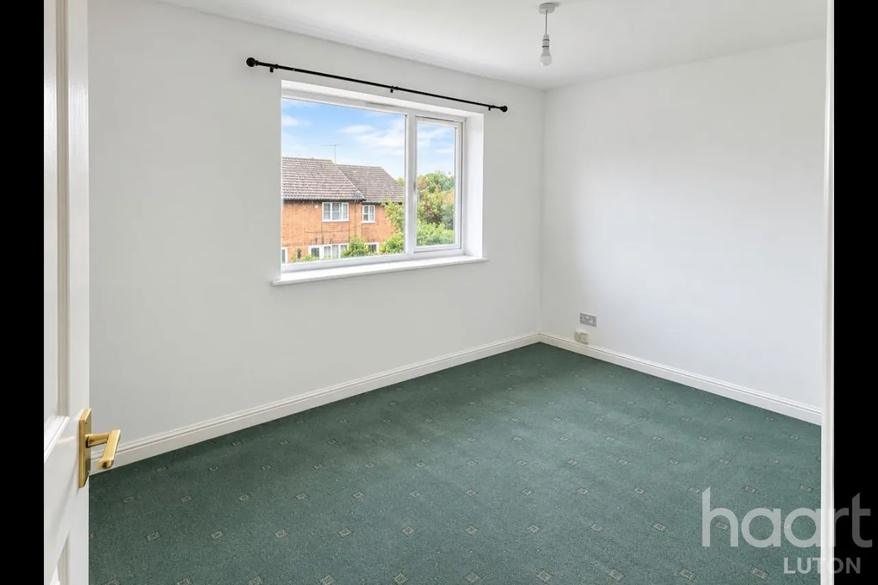 Spayne Close, Luton, LU3, photo 7