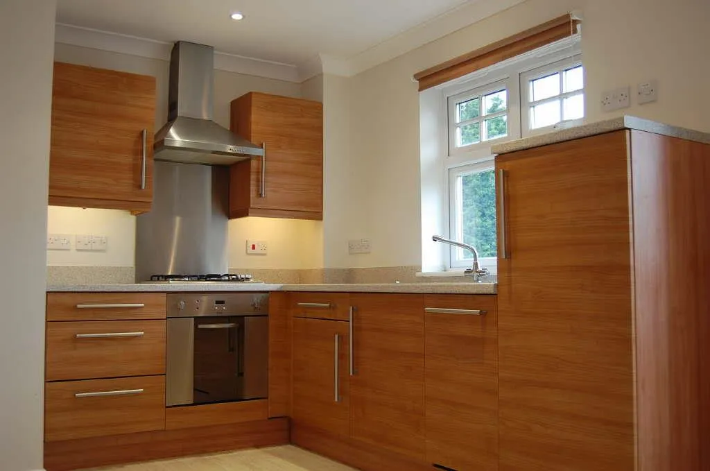 Clements Mead, Leatherhead, Surrey, KT22 7FN, photo 3