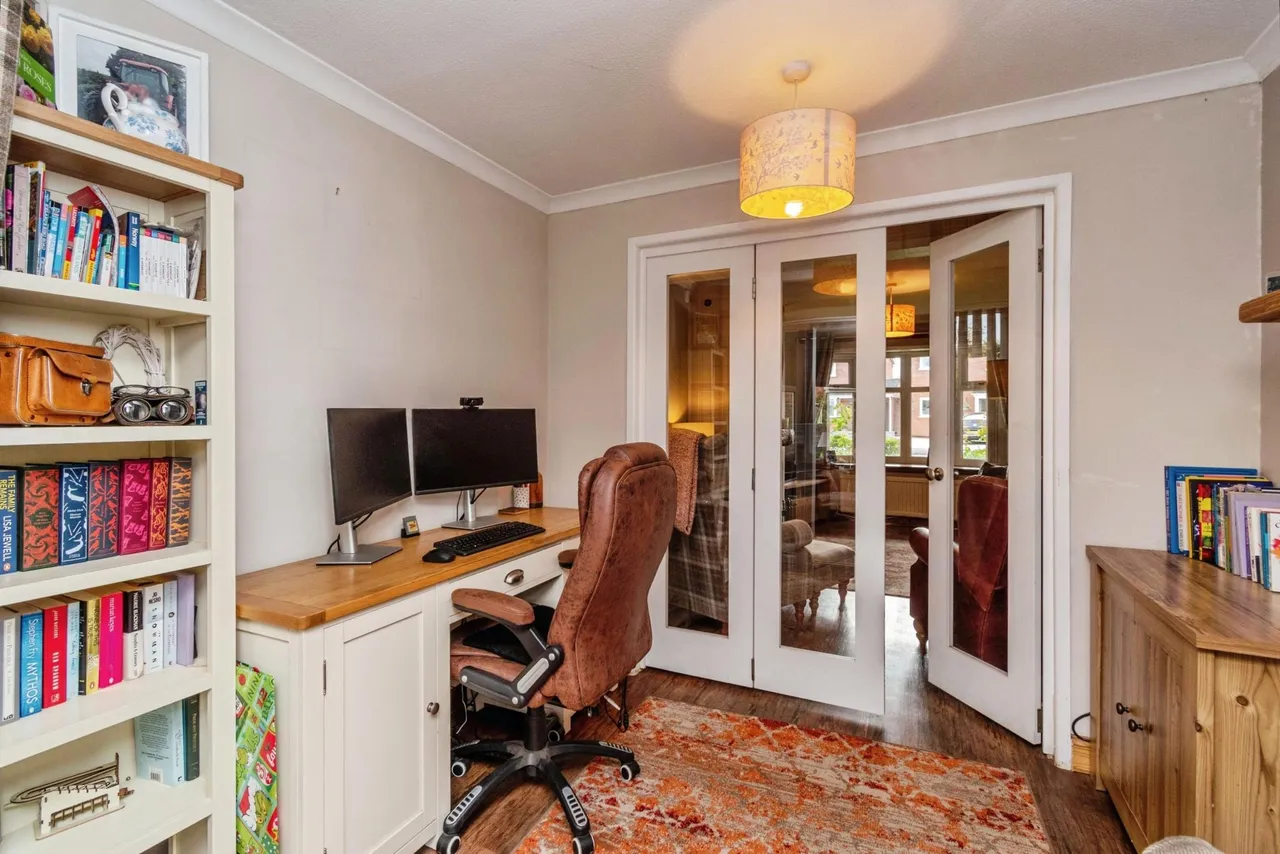 Micklewood Close, Stafford, ST19, photo 11