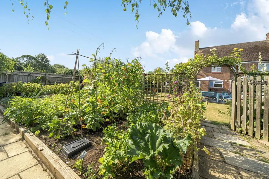 Dukes Close, Shabbington, HP18, photo 17